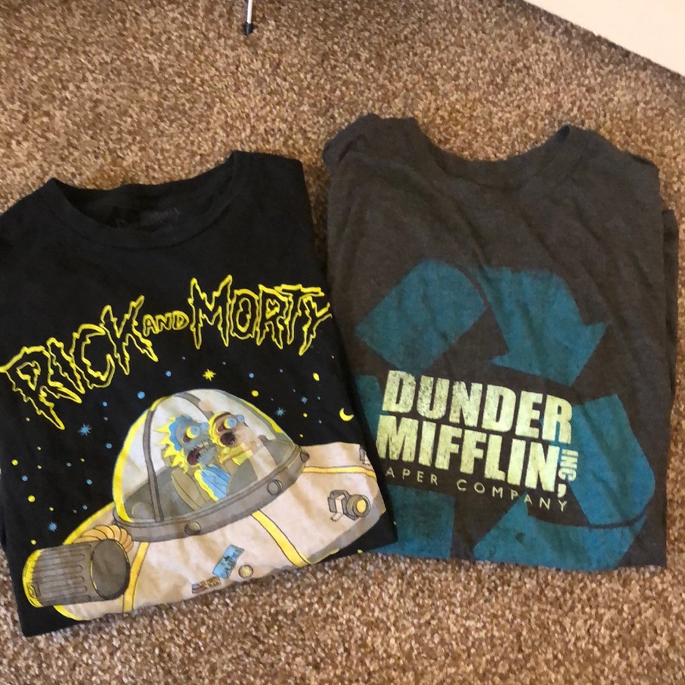Large tshirt bundle (TTS) The Office and Rick and Morty!